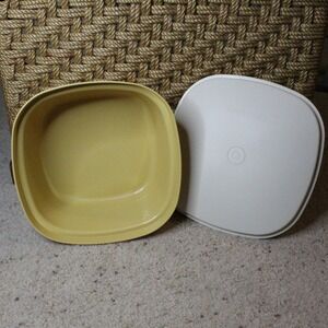 Vintage Tupperware Harvest Gold Square Bowl 888-12 Cream Lid 889-12 Retro MCM